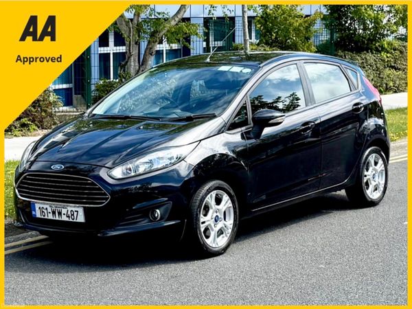 Ford Fiesta Hatchback, Petrol, 2016, Black