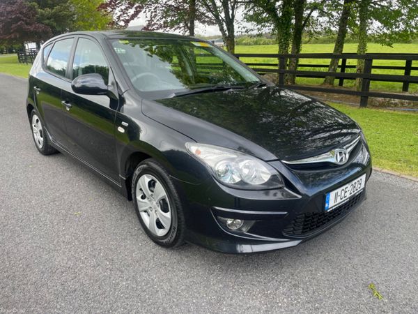 Hyundai i30 Hatchback, Diesel, 2011, Black