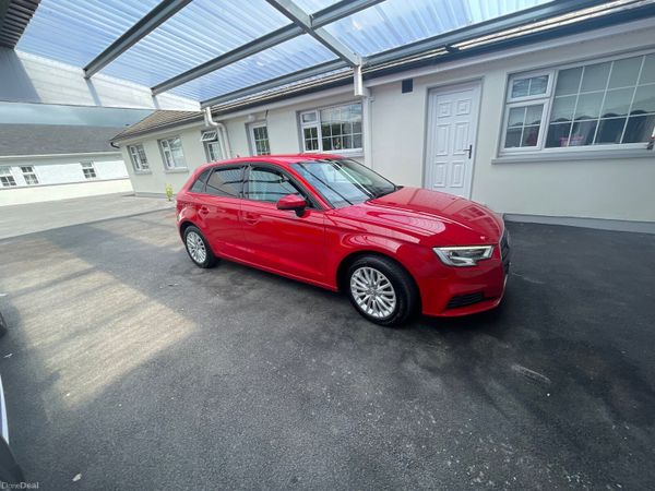 Audi A3 Hatchback, Diesel, 2017, Red