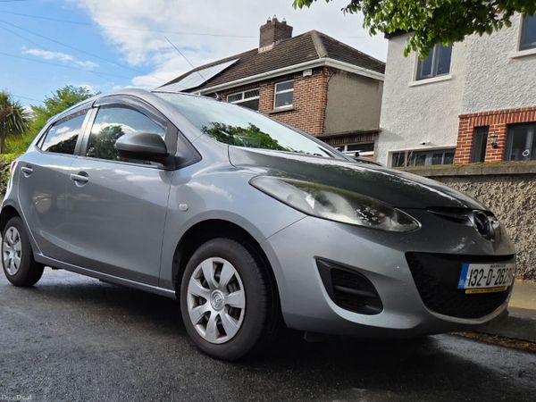 Mazda Demio MPV, Petrol, 2013, Grey