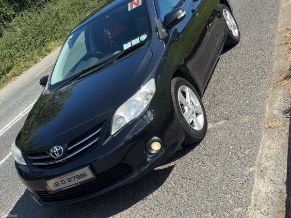 Toyota Corolla Saloon, Petrol, 2012, Black