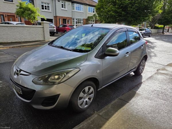 Mazda Demio MPV, Petrol, 2013, Grey