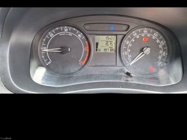 Skoda Roomster MPV, Diesel, 2009, Beige