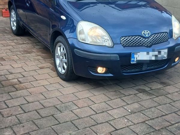 Toyota Yaris Hatchback, Petrol, 2004, Blue
