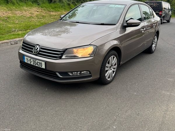 Volkswagen Passat Saloon, Diesel, 2011, Brown