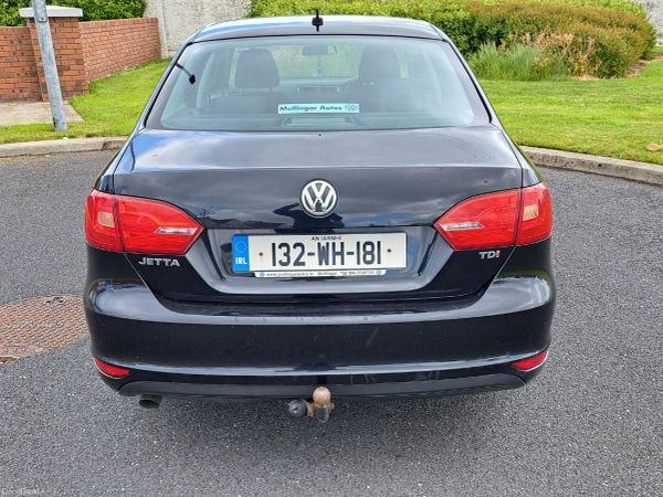Volkswagen Jetta Saloon, Diesel, 2013, Black