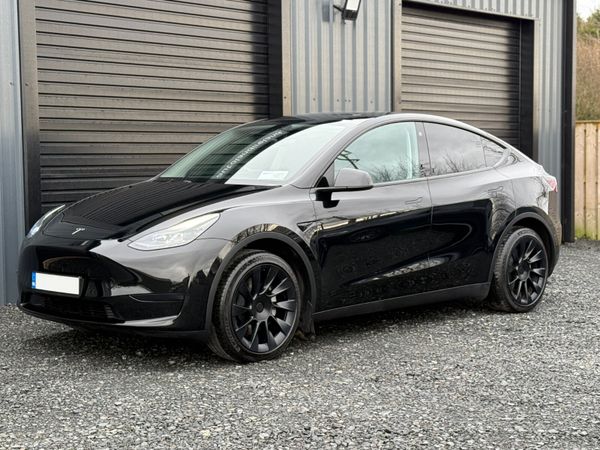 Tesla Model Y SUV, Electric, 2022, Black