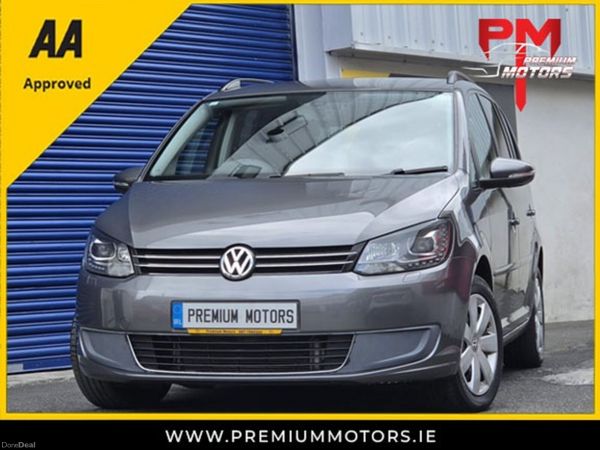 Volkswagen Touran MPV, Petrol, 2015, Grey
