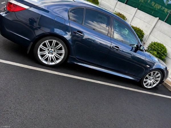 BMW 5-Series Saloon, Diesel, 2008, Blue