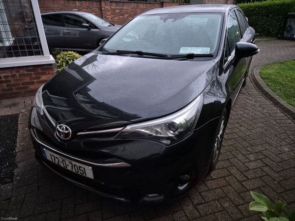 Toyota Avensis Saloon, Diesel, 2017, Black