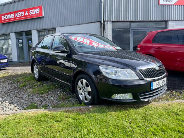 Skoda Octavia Saloon, Diesel, 2011, Black
