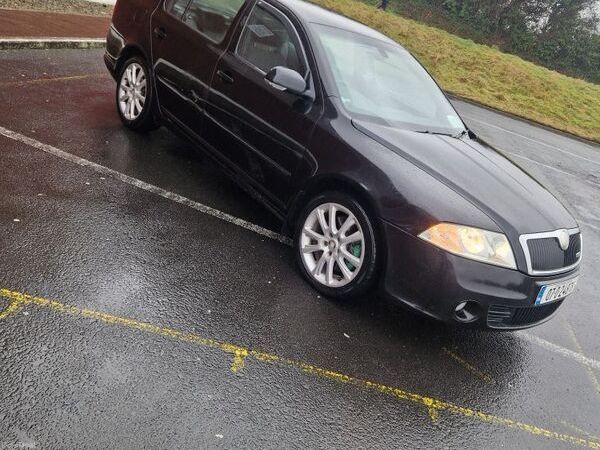 Skoda Octavia Hatchback, Petrol, 2007, Black