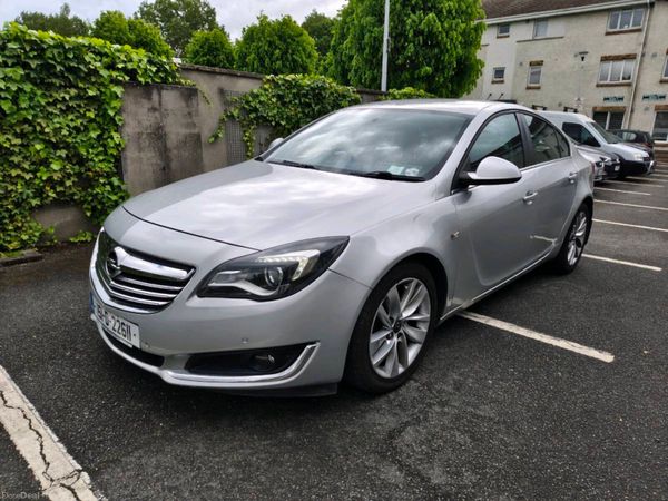 Opel Insignia Hatchback, Diesel, 2015, Silver