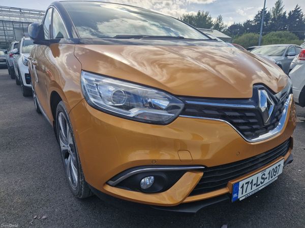 Renault Scenic MPV, Diesel, 2017, Yellow