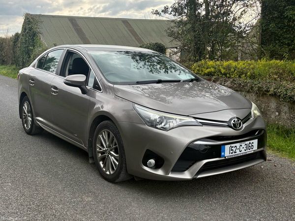Toyota Avensis Saloon, Diesel, 2015, Bronze