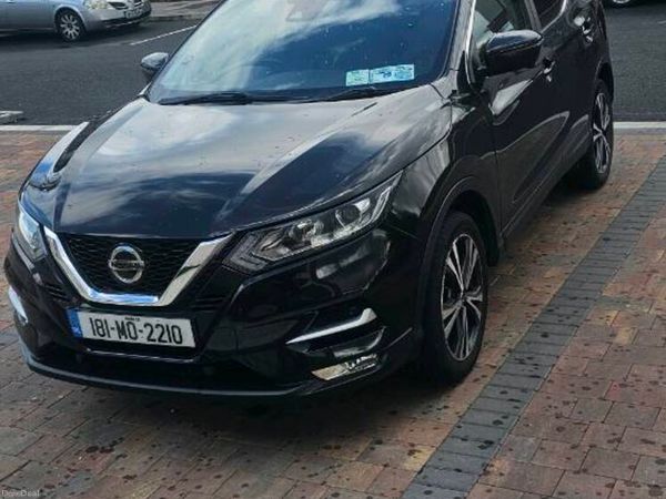 Nissan Qashqai Hatchback, Diesel, 2018, Black