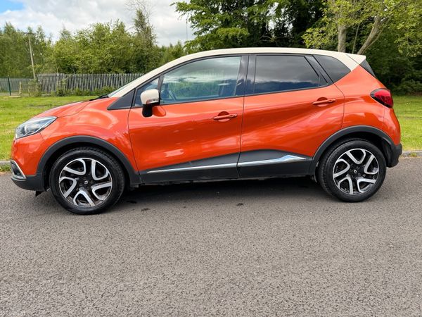 Renault Captur Hatchback, Diesel, 2014, Orange