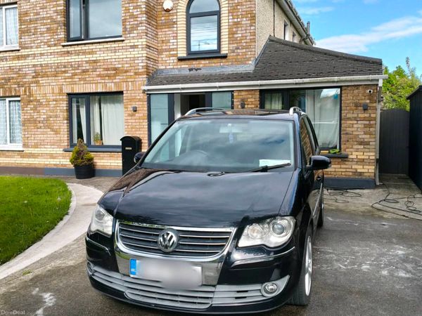 Volkswagen Touran MPV, Petrol, 2007, Black