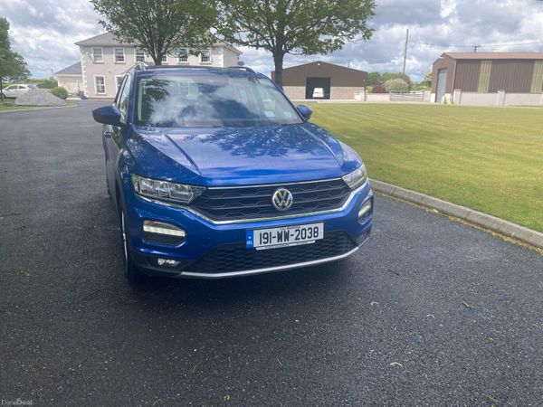 Volkswagen T-Roc SUV, Diesel, 2019, Blue