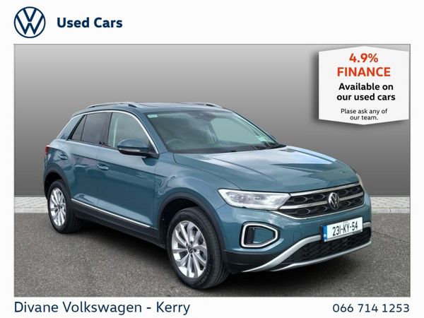 Volkswagen T-Roc SUV, Petrol, 2023, Blue