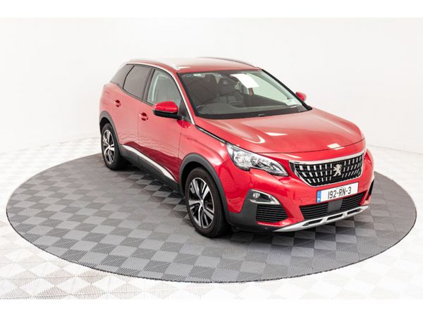 Peugeot 3008 SUV, Petrol, 2019, Red