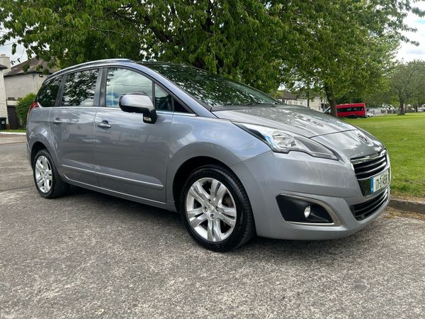 Peugeot 5008 MPV, Diesel, 2017, Grey