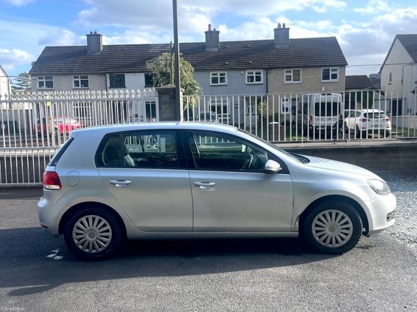 Volkswagen Golf Hatchback, Diesel, 2012, Silver