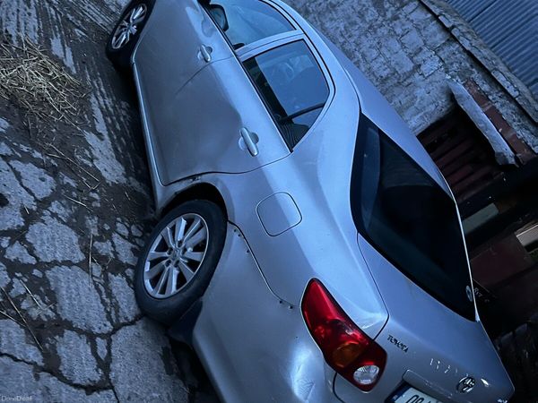 Toyota Corolla Saloon, Diesel, 2009, Silver