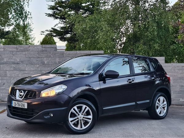 Nissan Qashqai MPV, Diesel, 2013, Black
