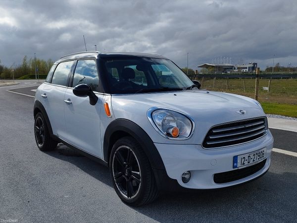 Mini Cooper Hatchback, Diesel, 2012, White