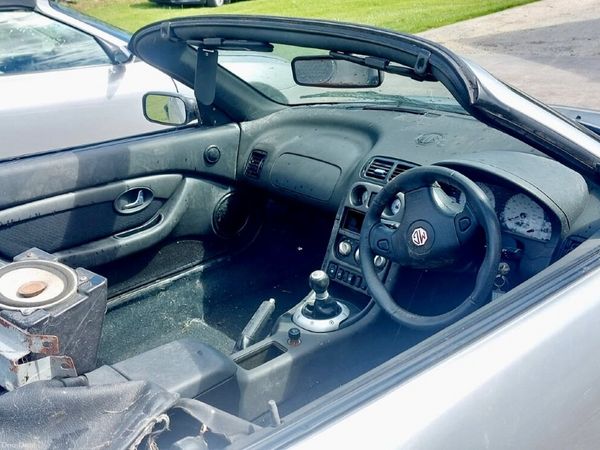 MG TF Convertible, Petrol, 2001, Silver