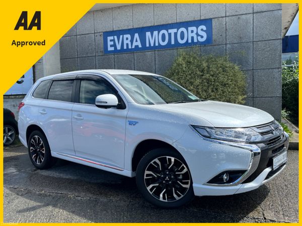 Mitsubishi Outlander SUV, Petrol Plug-in Hybrid, 2018, White