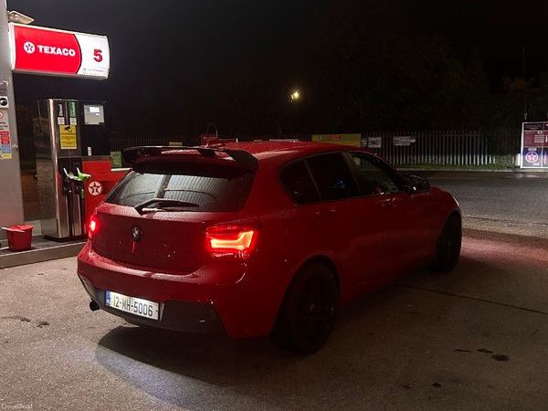 BMW 1-Series Hatchback, Petrol, 2012, Red