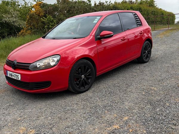 Volkswagen Golf Hatchback, Diesel, 2011, Red