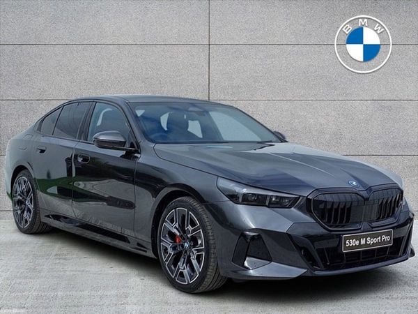 BMW 5-Series Saloon, Petrol Plug-in Hybrid, 2026, Grey