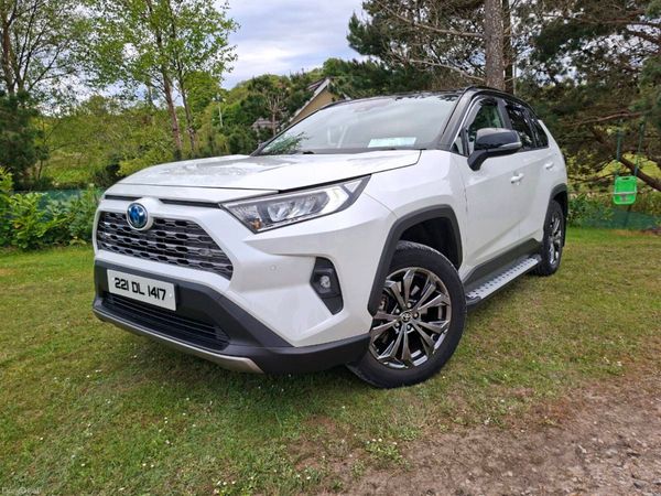 Toyota RAV4 SUV, Petrol Hybrid, 2022, White