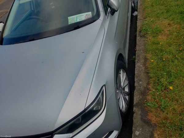 Volkswagen Passat Saloon, Diesel, 2016, Silver