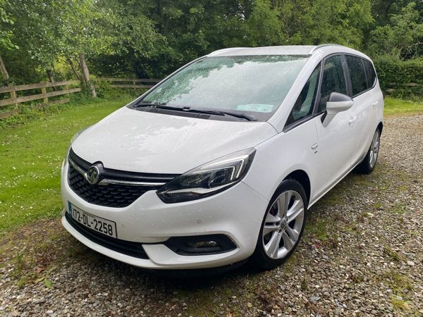 Vauxhall Zafira MPV, Petrol, 2017, White