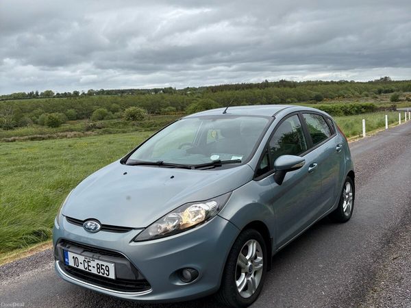 Ford Fiesta Hatchback, Petrol, 2010, Blue