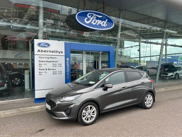 Ford Fiesta Hatchback, Petrol, 2023, Grey