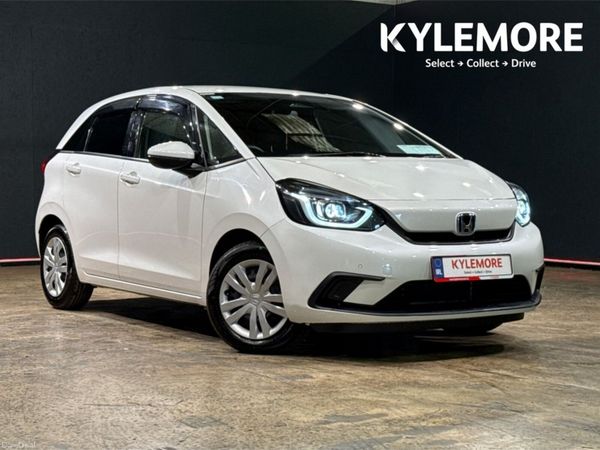 Honda Fit Hatchback, Petrol Hybrid, 2020, White