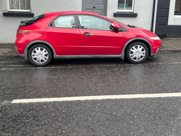 Honda Civic Hatchback, Petrol, 2006, Red