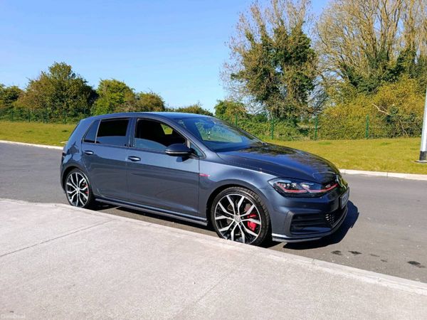 Volkswagen Golf Hatchback, Petrol, 2019, Grey