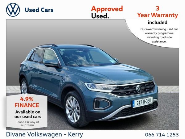Volkswagen T-Roc SUV, Petrol, 2024, Blue