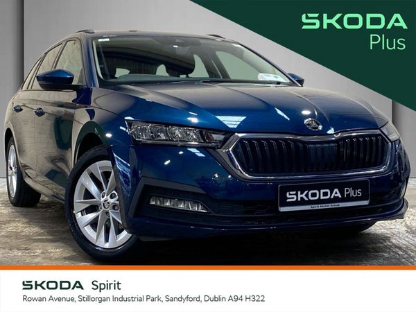 Skoda Octavia Estate, Petrol, 2023, Blue