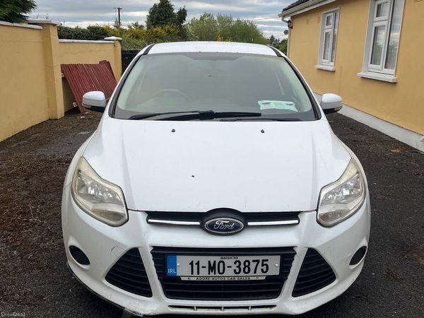 Ford Focus Hatchback, Diesel, 2011, White