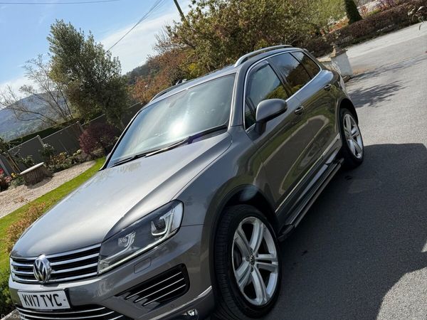 Volkswagen Touareg SUV, Diesel, 2017, Grey