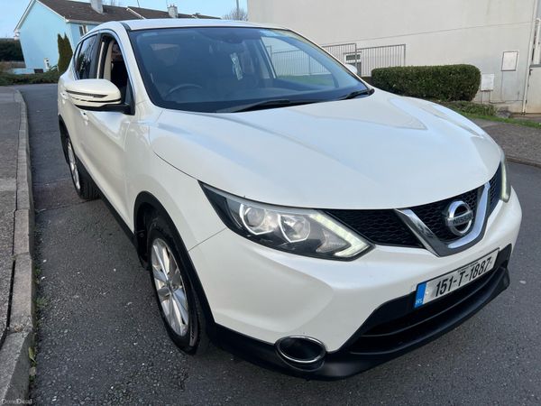 Nissan Qashqai Hatchback, Diesel, 2015, White