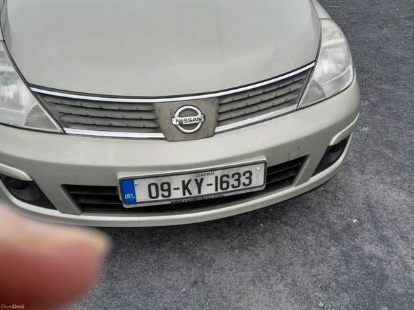 Nissan Tiida Saloon, Diesel, 2009, Silver
