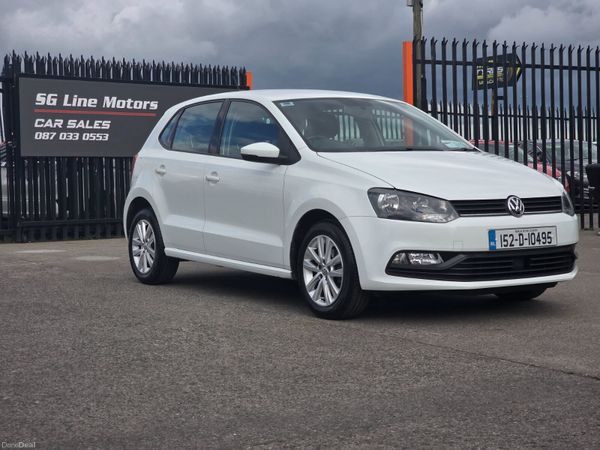 Volkswagen Polo Hatchback, Petrol, 2015, White